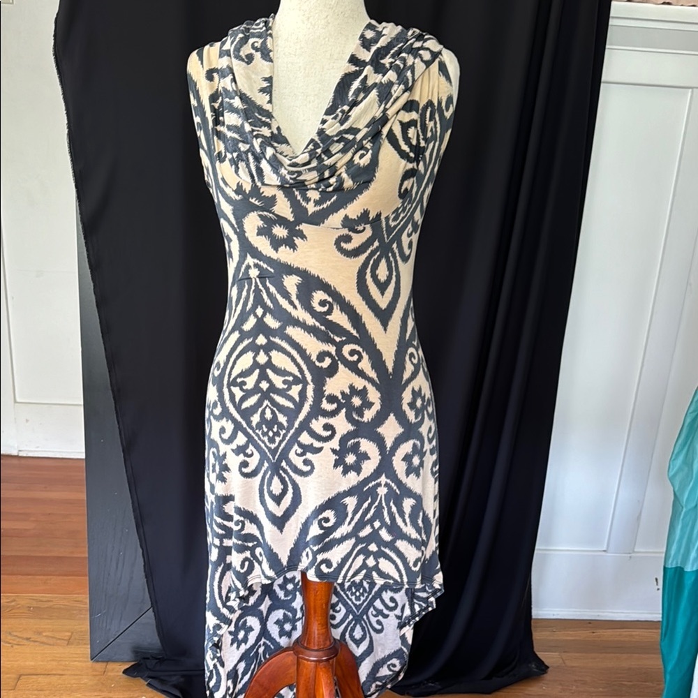 Cosmo*L Elegant Patterned Stretchy Dress, Med